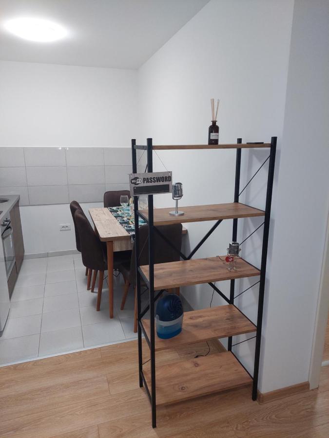 Apartman Muzika Jagodina Buitenkant foto