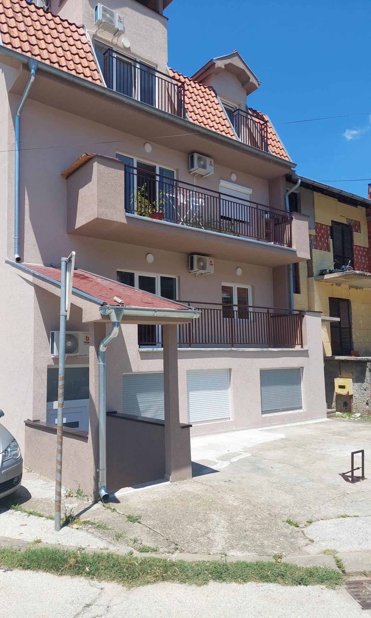 Apartman Muzika Jagodina Buitenkant foto