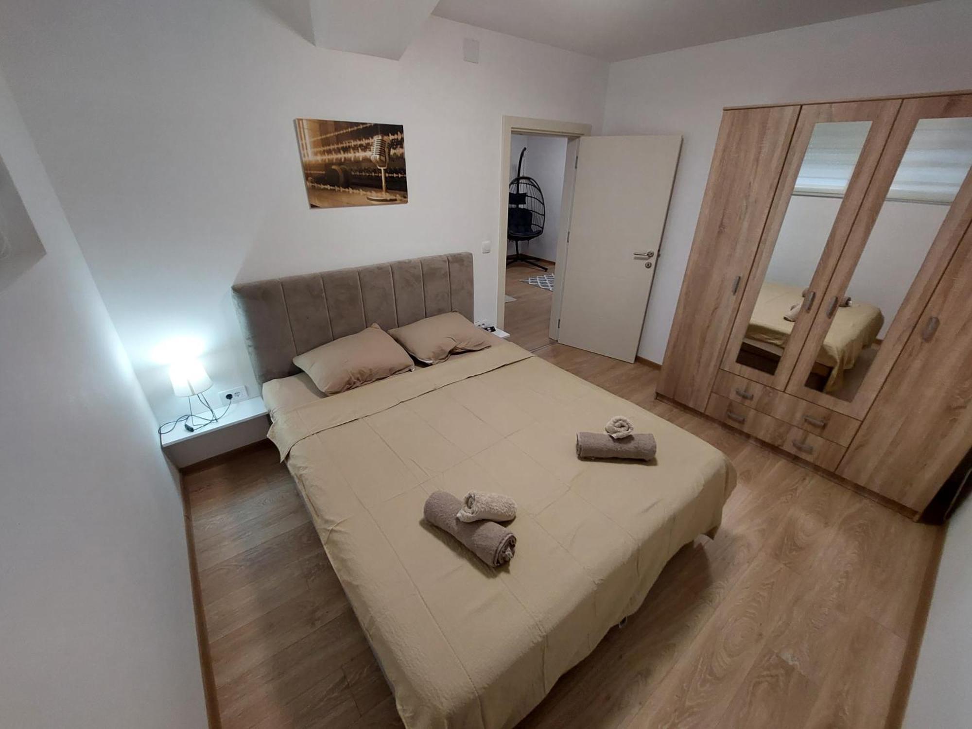 Apartman Muzika Jagodina Buitenkant foto