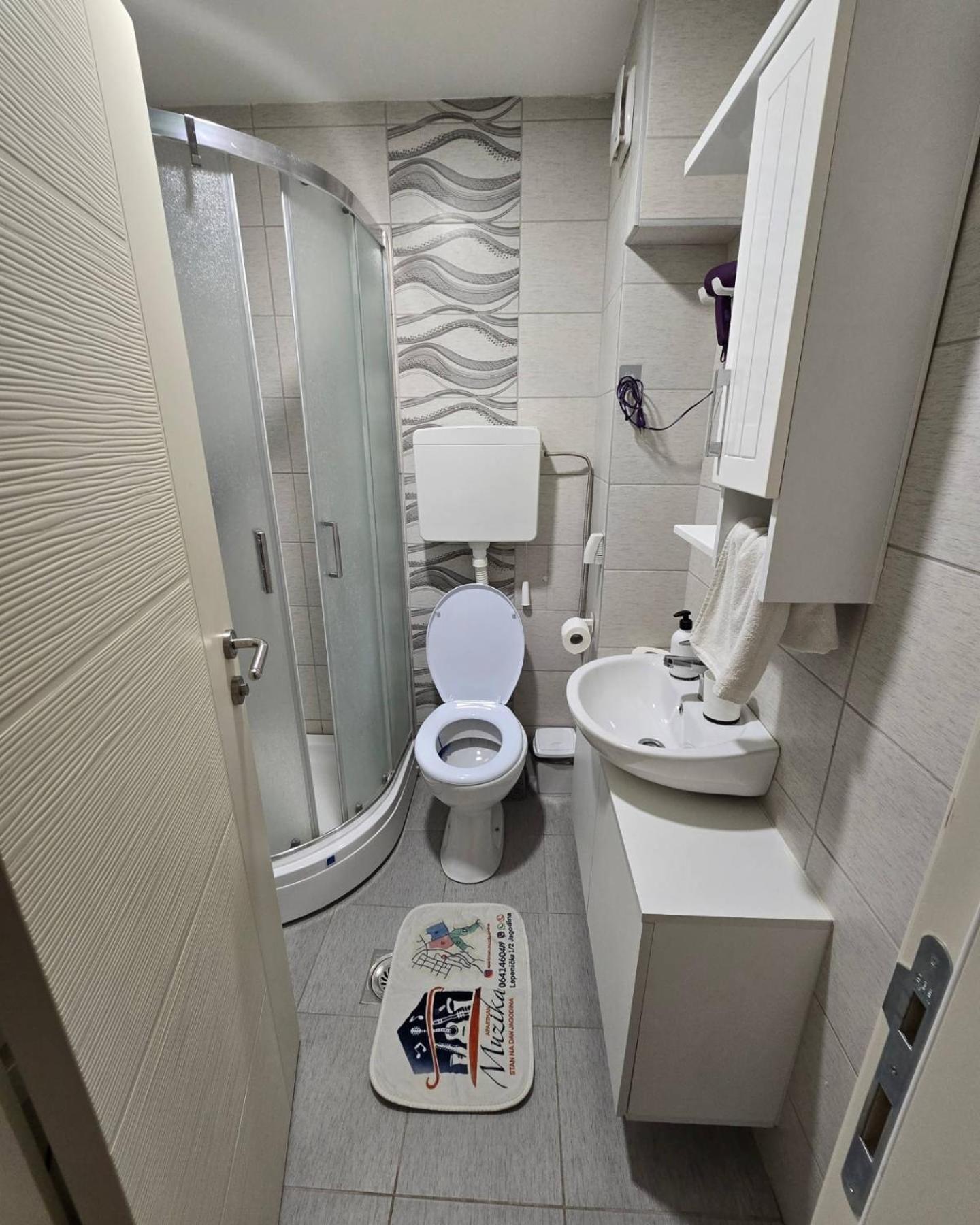 Apartman Muzika Jagodina Buitenkant foto