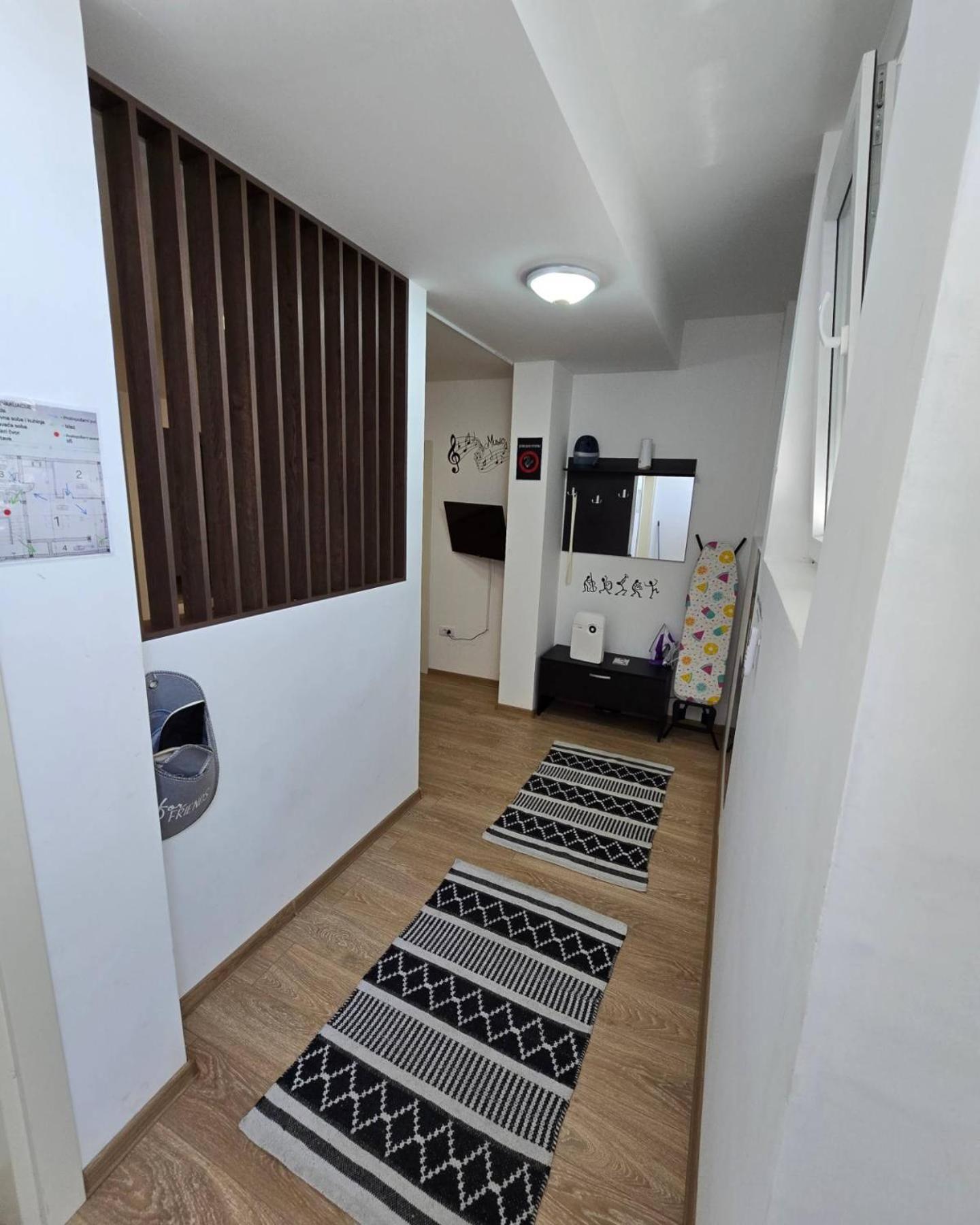 Apartman Muzika Jagodina Buitenkant foto
