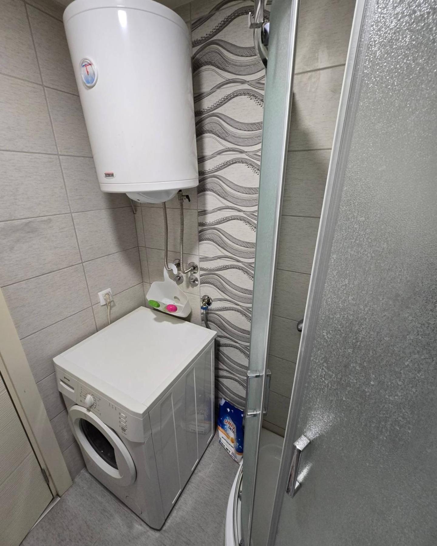 Apartman Muzika Jagodina Buitenkant foto
